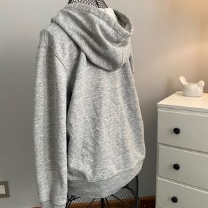 🥑  Old Navy grey hoodie